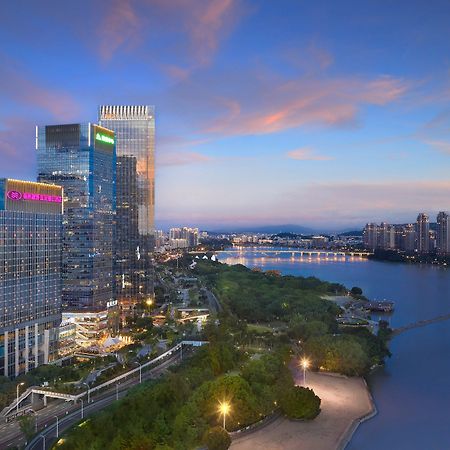 Crowne Plaza Fuzhou Riverside, An Ihg Hotel Экстерьер фото