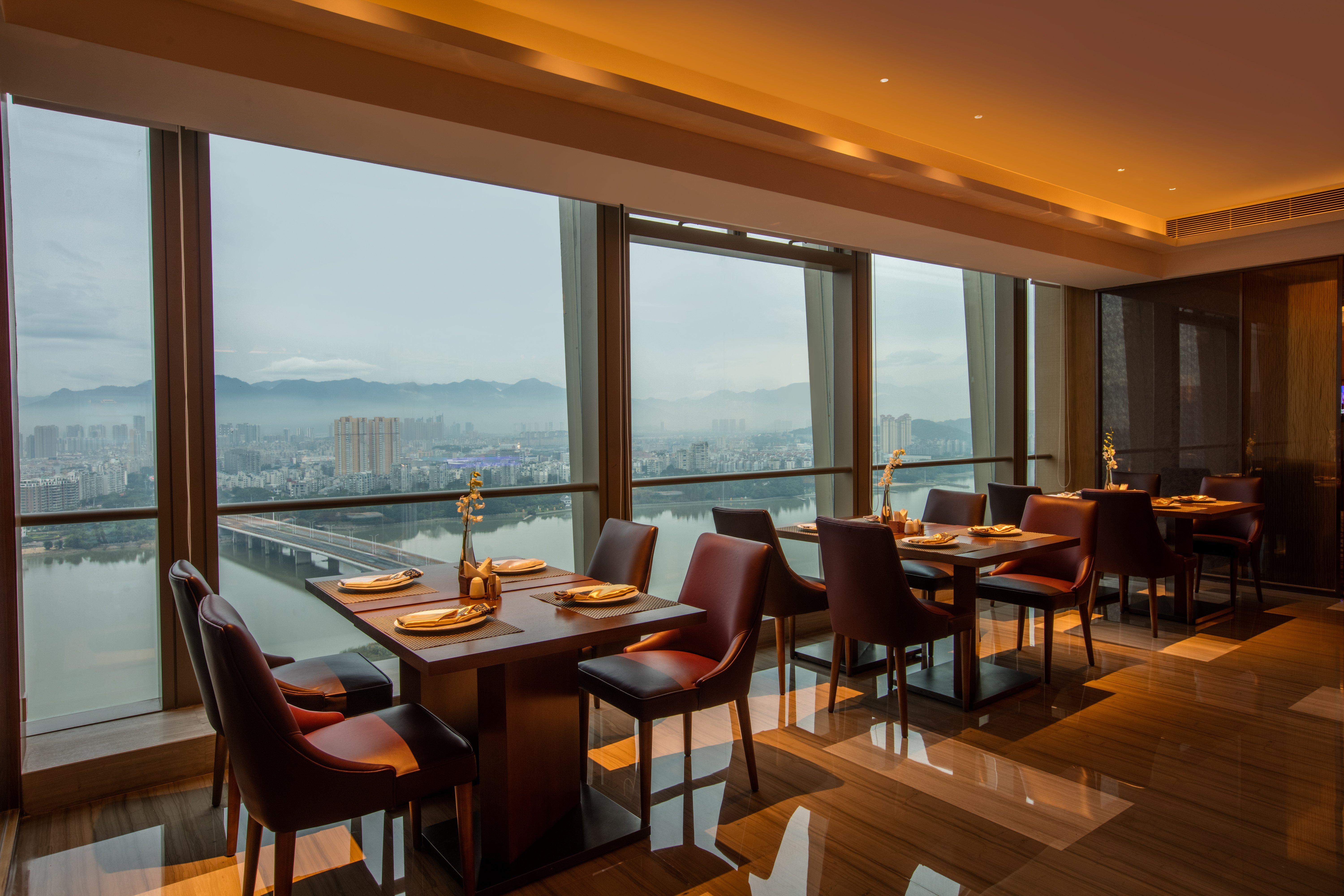 Crowne Plaza Fuzhou Riverside, An Ihg Hotel Экстерьер фото