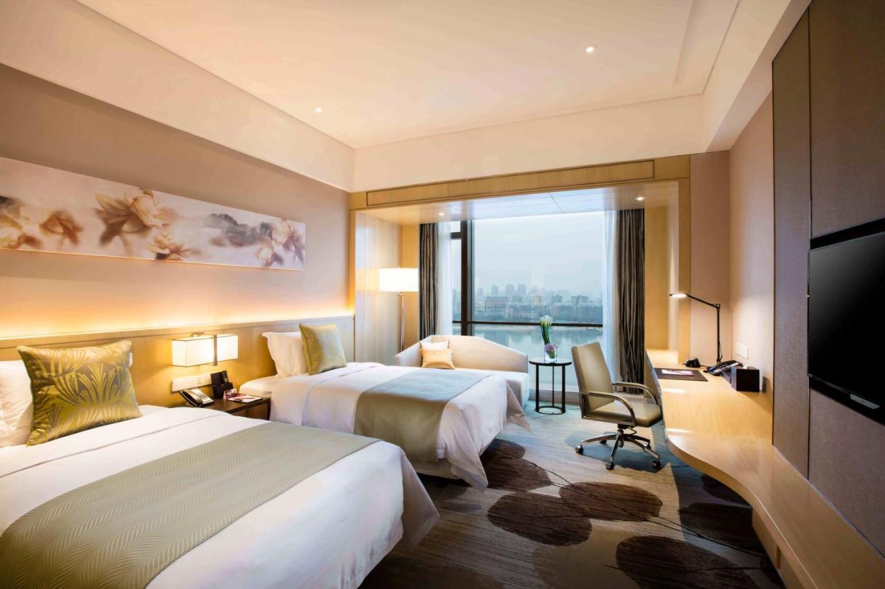 Crowne Plaza Fuzhou Riverside, An Ihg Hotel Экстерьер фото