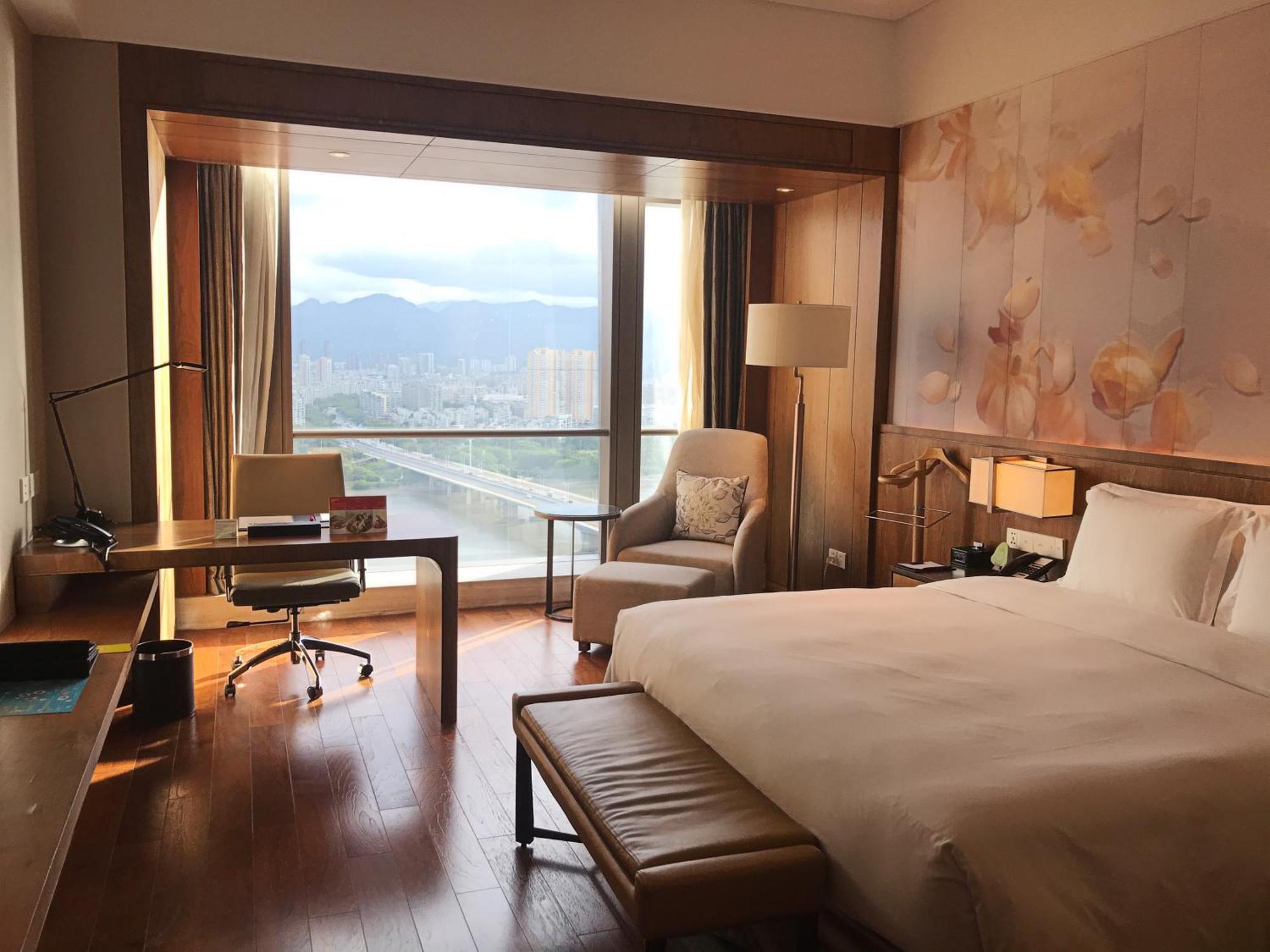 Crowne Plaza Fuzhou Riverside, An Ihg Hotel Экстерьер фото